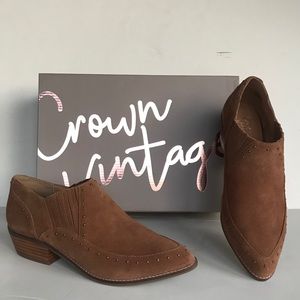 Crown Vintage Kavita Ankle Boots in Pecan - NEW